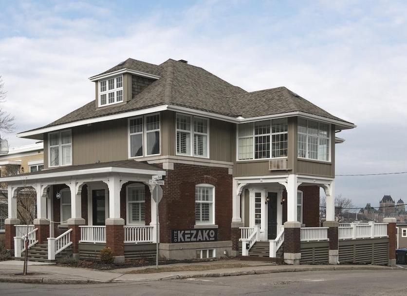 Building Photo