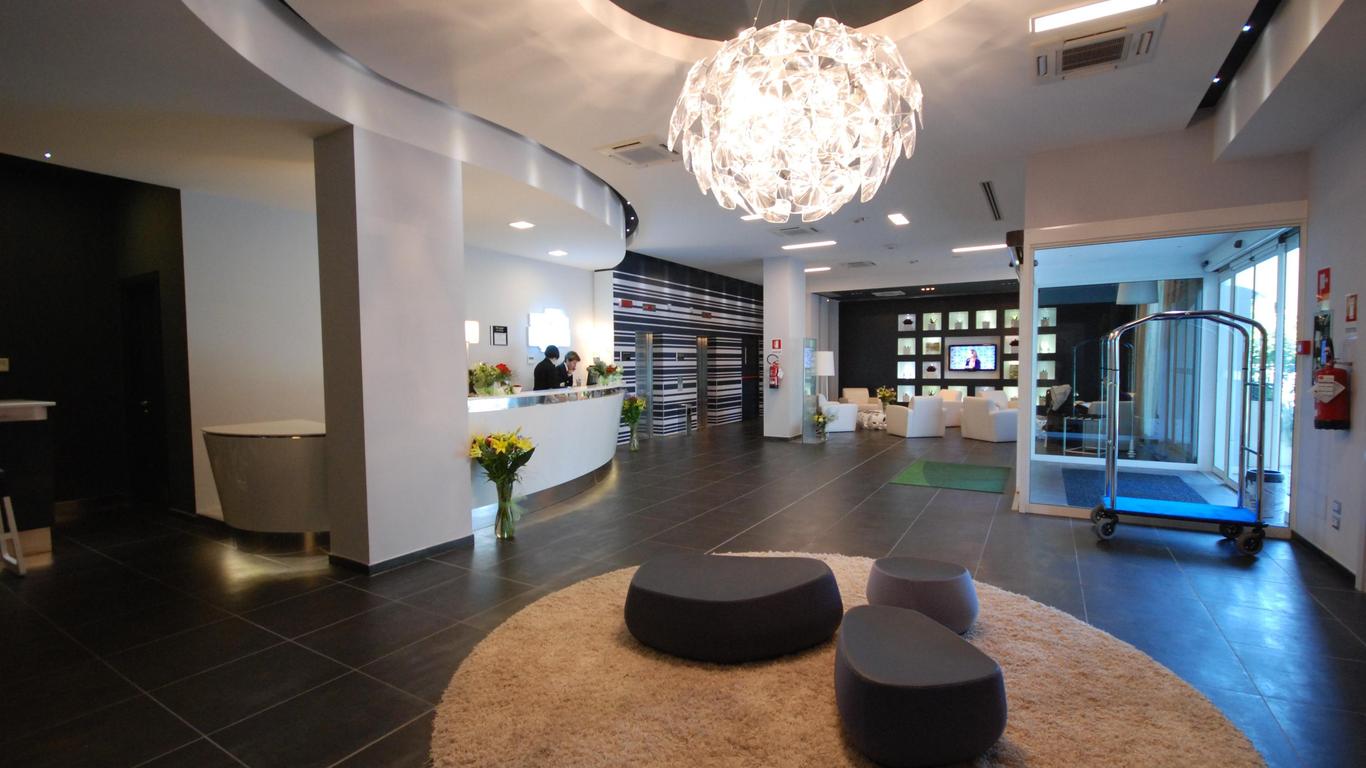Holiday Inn Milan Nord - Zara