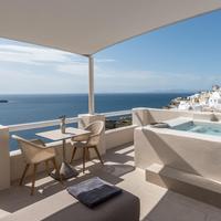 Art Maisons Oia Castle