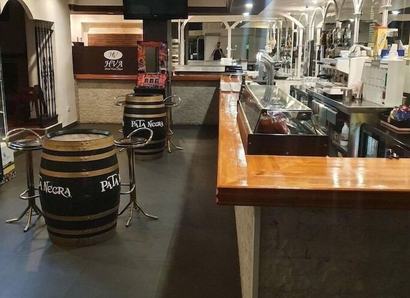 Bar Photo