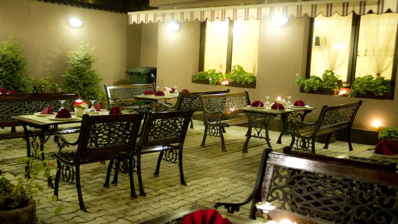Hotel Gema