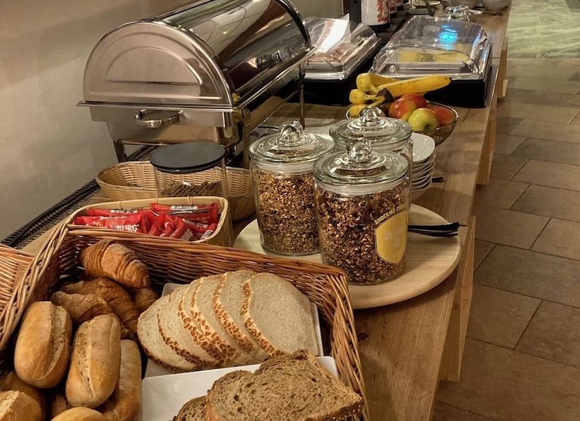 Buffet Photo