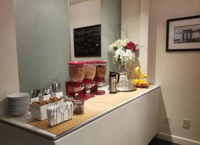 Buffet Photo