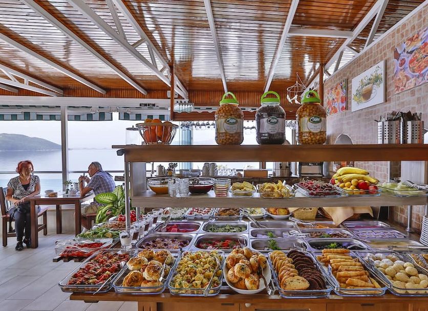 Buffet Photo