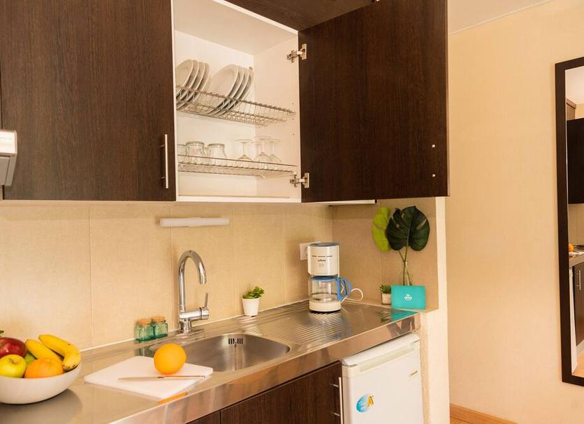 Kitchen Photo