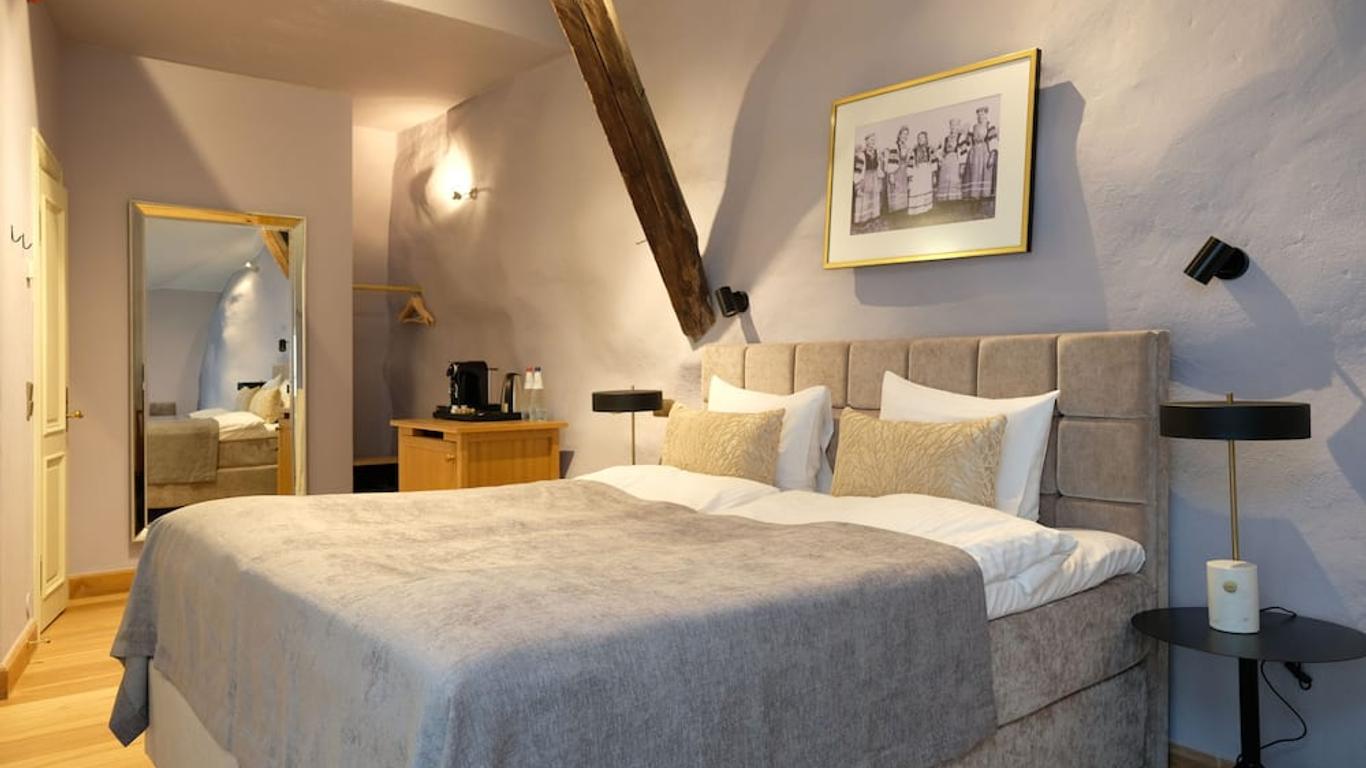 The Three Sisters Boutique Hotel