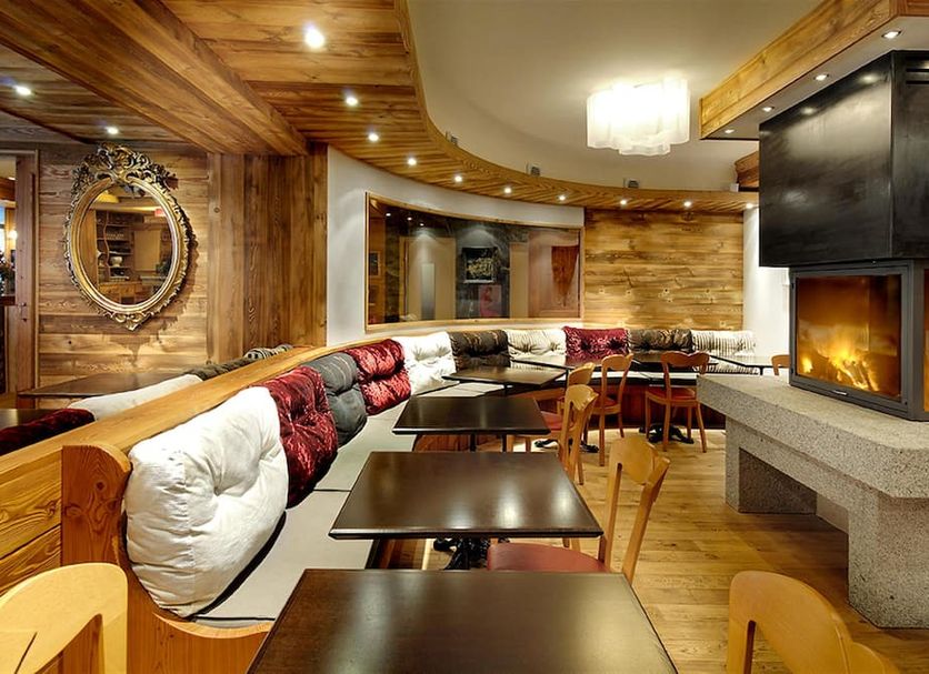 Lounge Photo