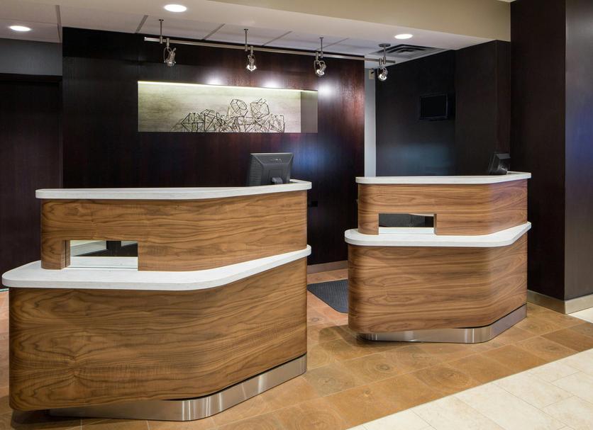 Front desk Photo