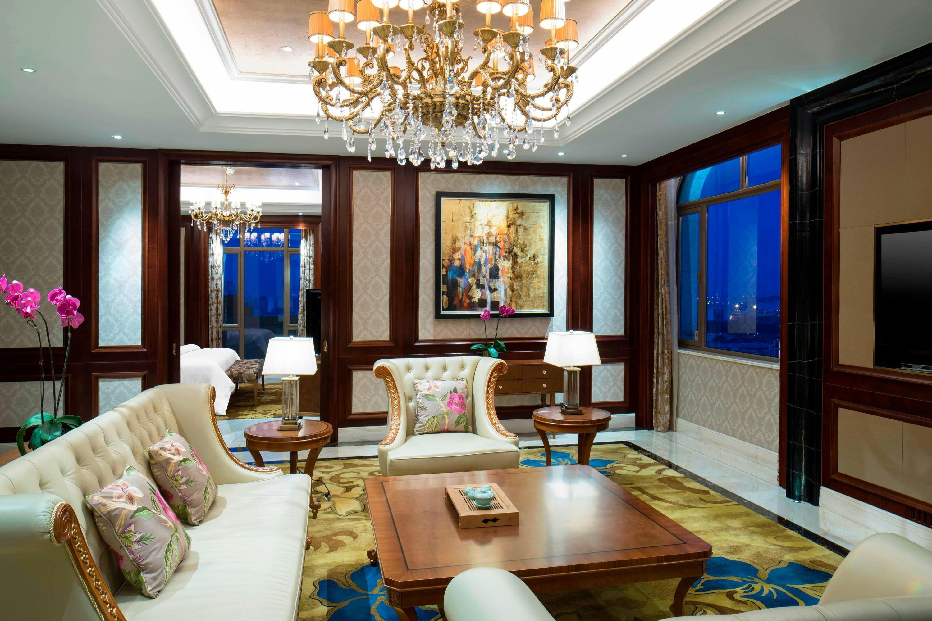 Lounge Photo