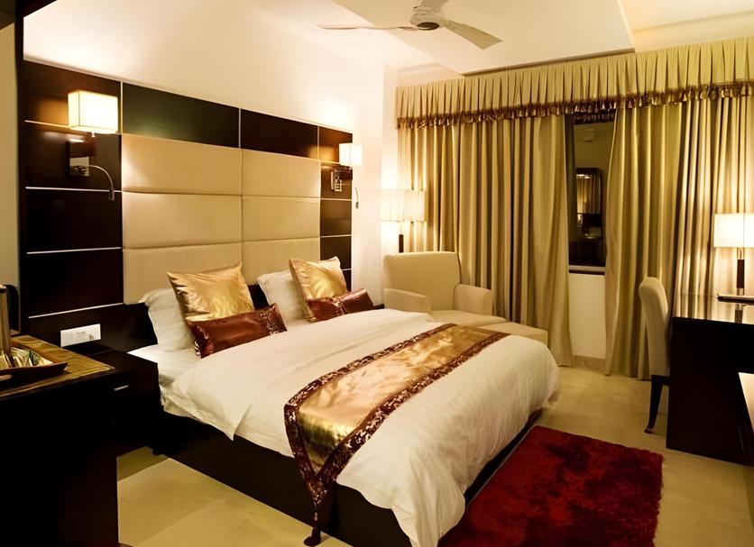 Bedroom Photo