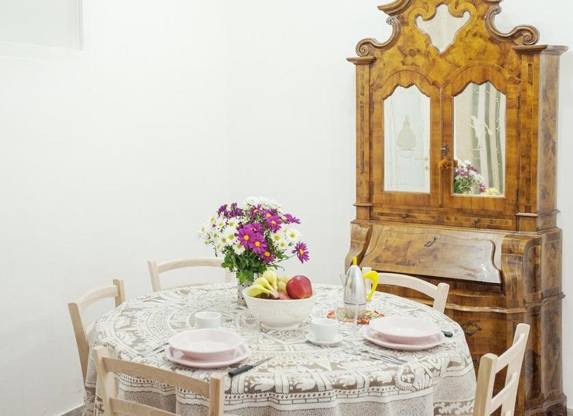 Dining room Photo