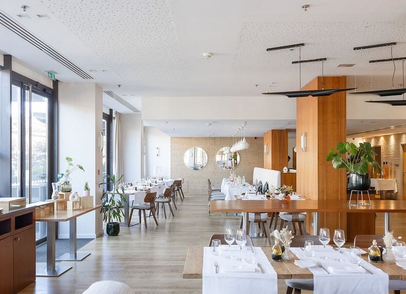 Restaurant Photo