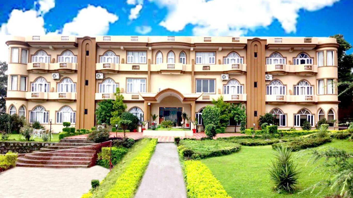 Imperial Clarks Inn Dharmashala