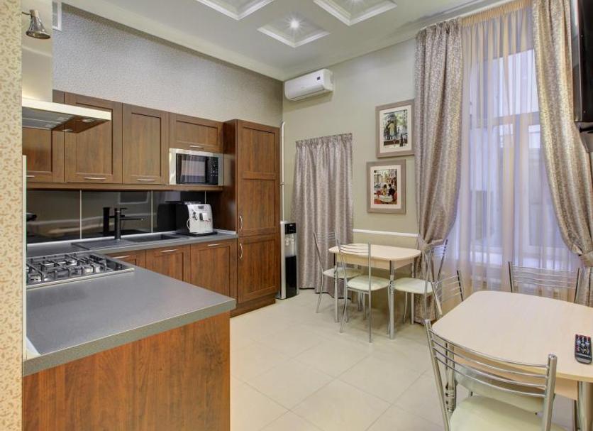 Kitchen Photo