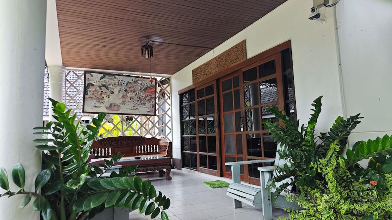 The Royal Shilton Resort