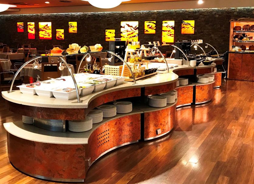 Buffet Photo