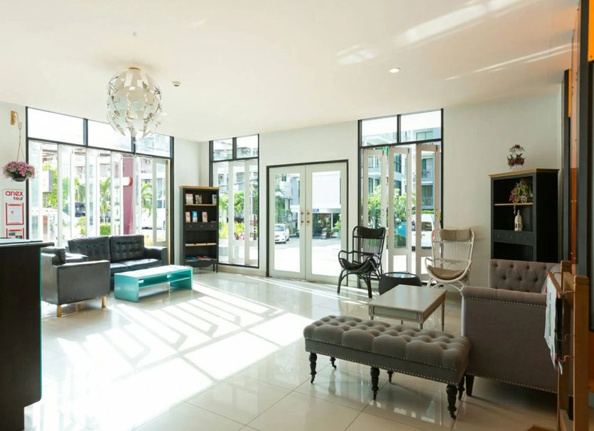 Lobby Photo