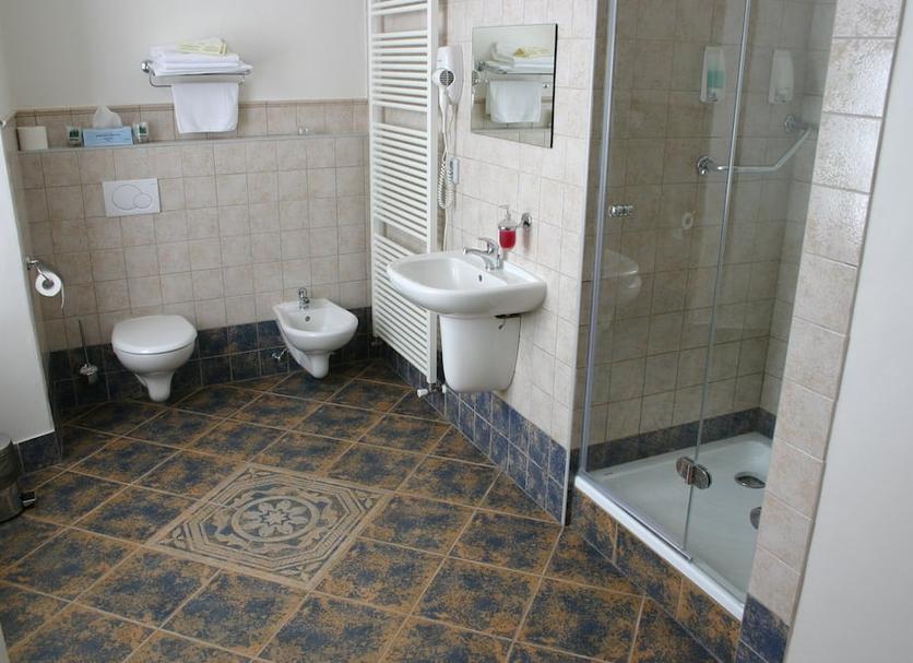 Bathroom Photo