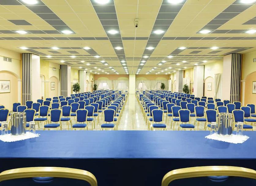 Conference room Photo