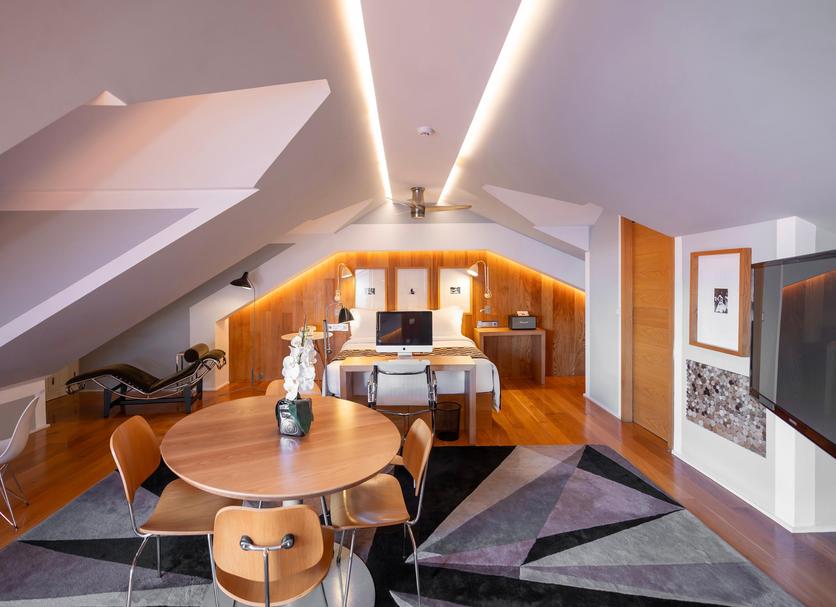 Dining room Photo