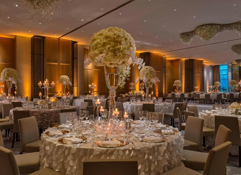Banquet hall Photo