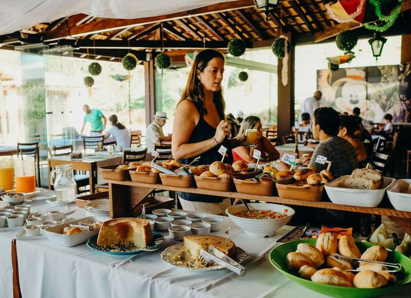 Buffet Photo