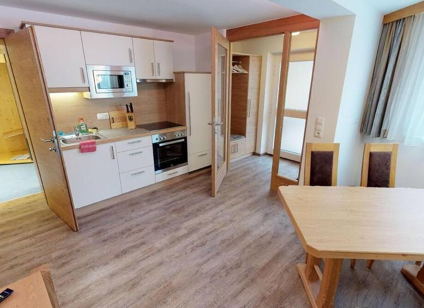 Kitchen Photo
