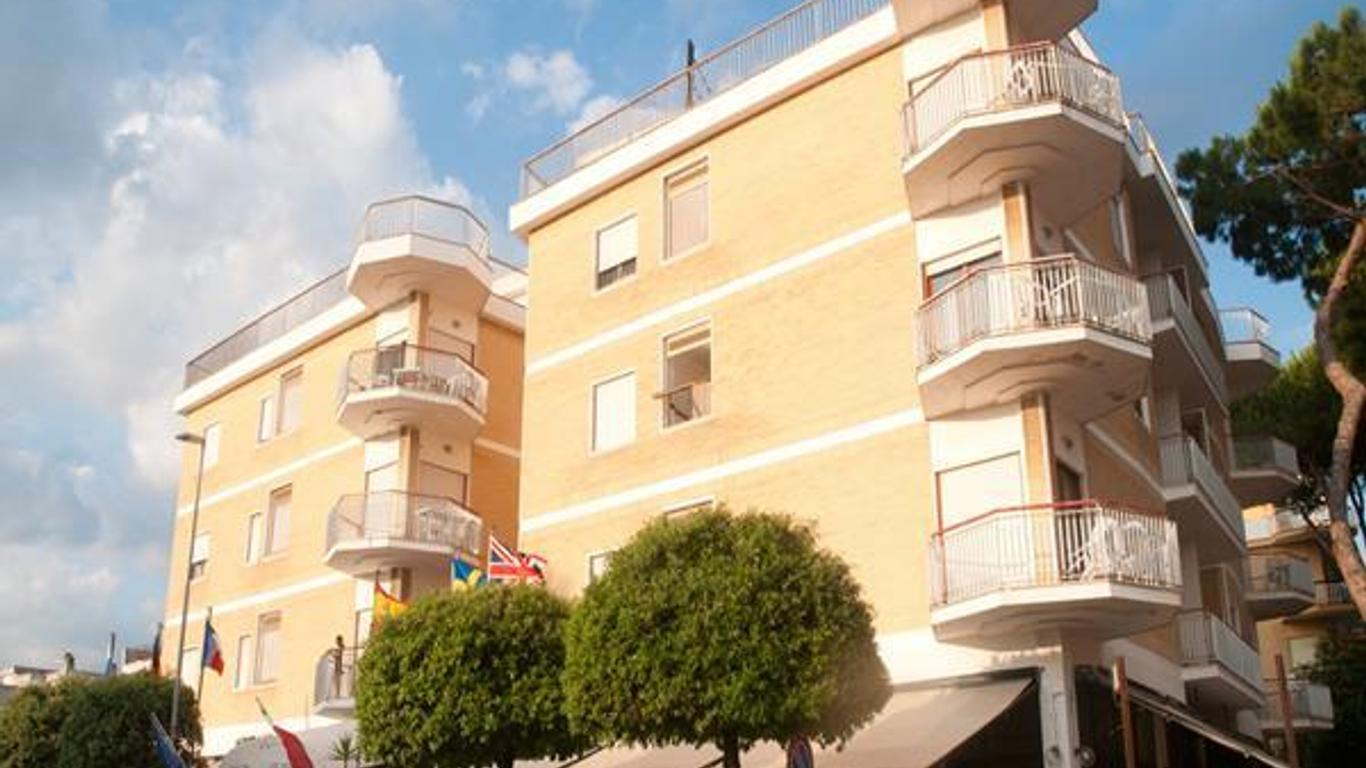 Riva Gaia Hotel & Residence