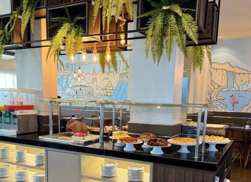 Buffet Photo