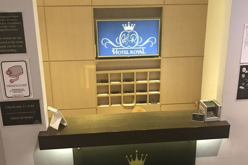 Room amenity