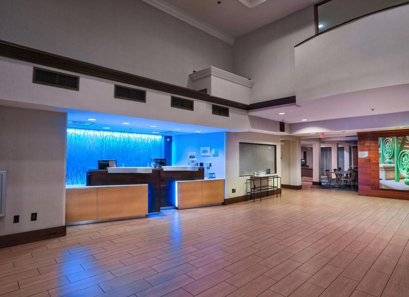 Front desk Photo