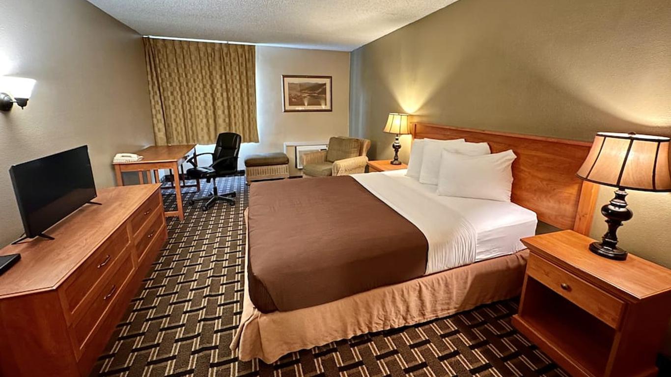 Fairbridge Inn & Suites - Lewiston