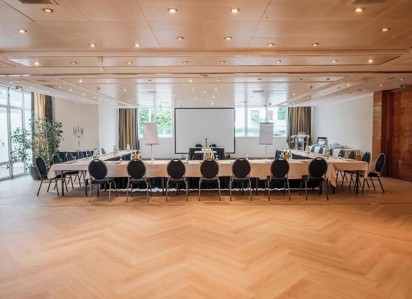 Conference room Photo