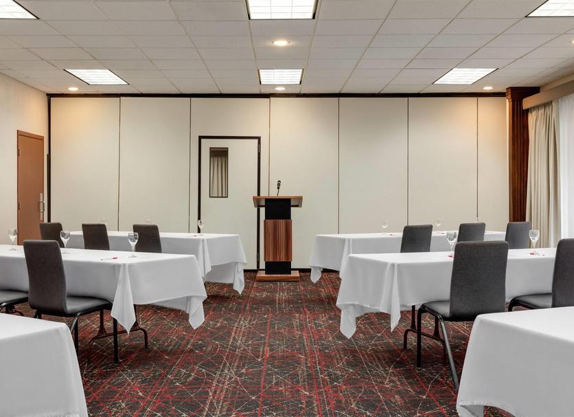 Conference room Photo