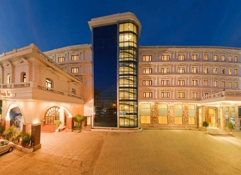 Building Photo