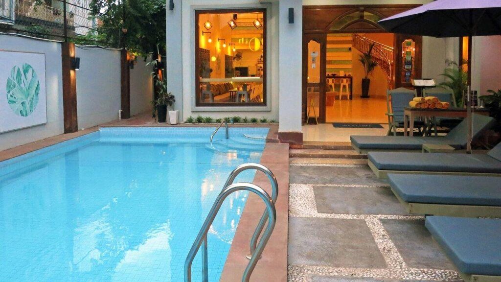 Pool