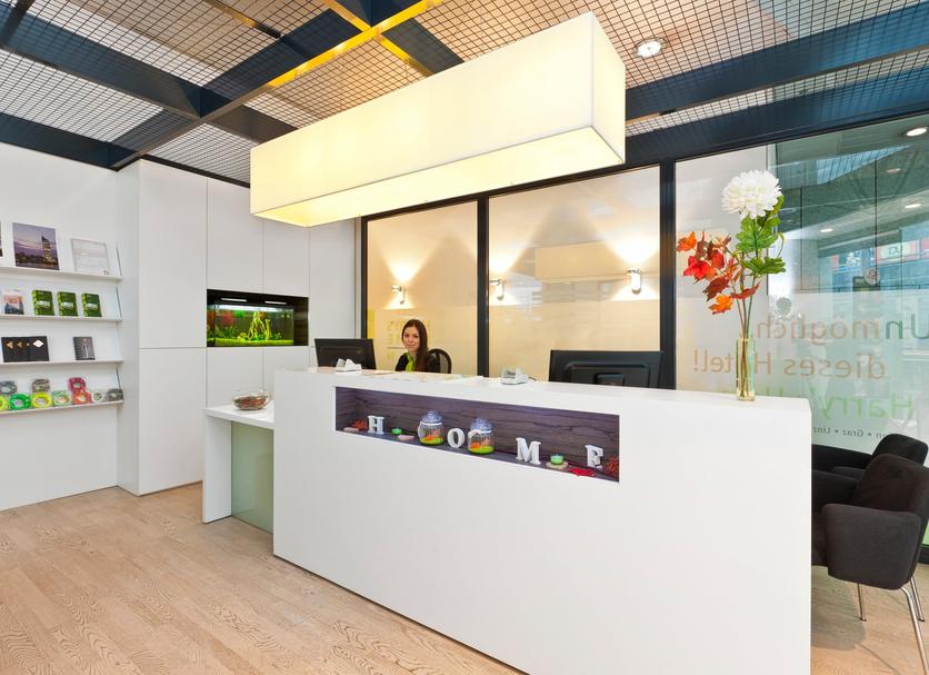 Front desk Photo