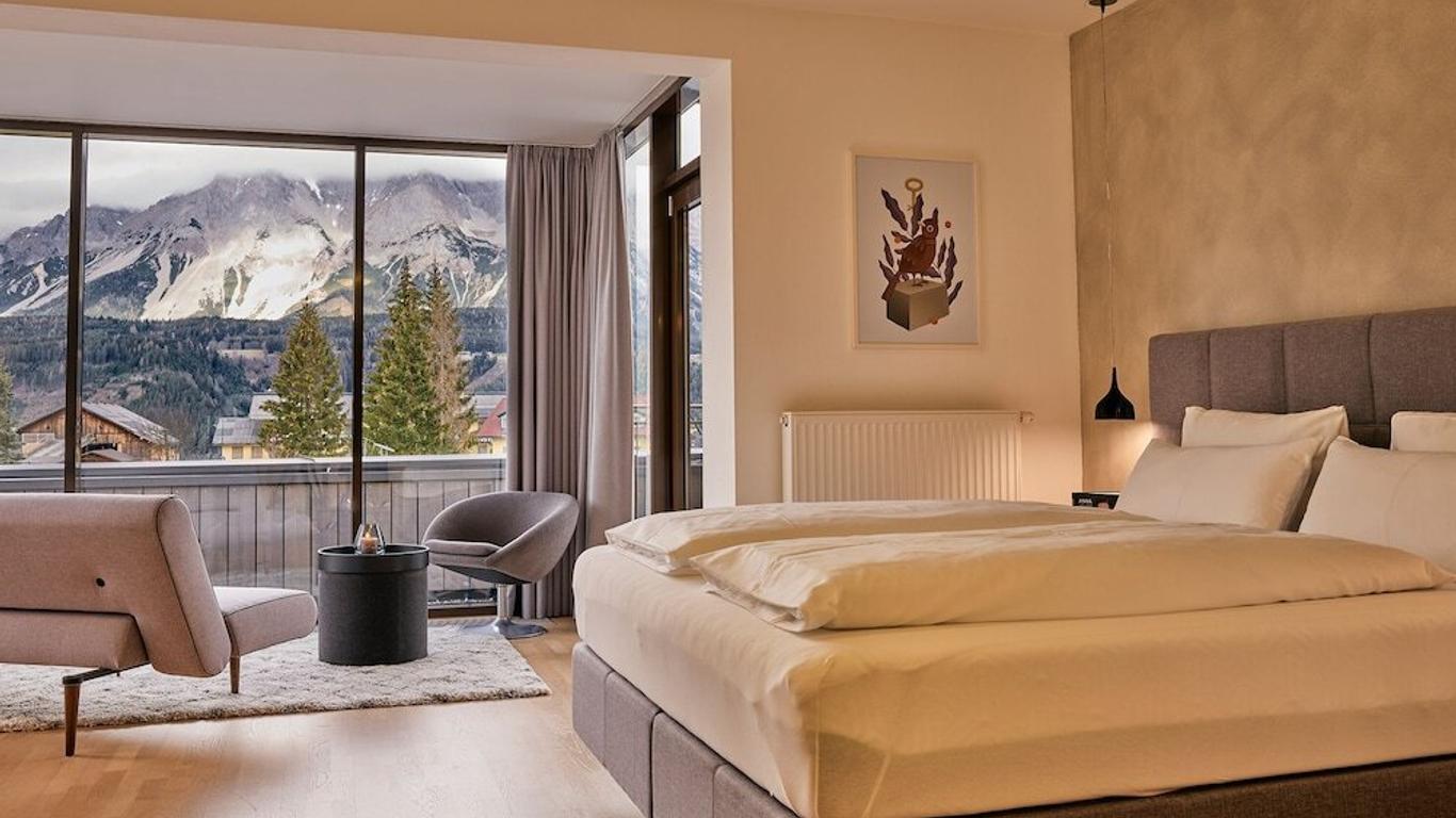 ARX Hotel & Restaurant