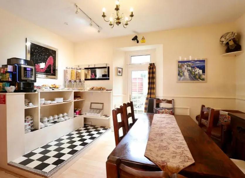 Dining room Photo