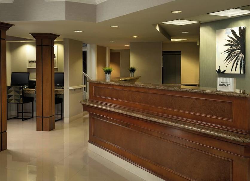 Front desk Photo