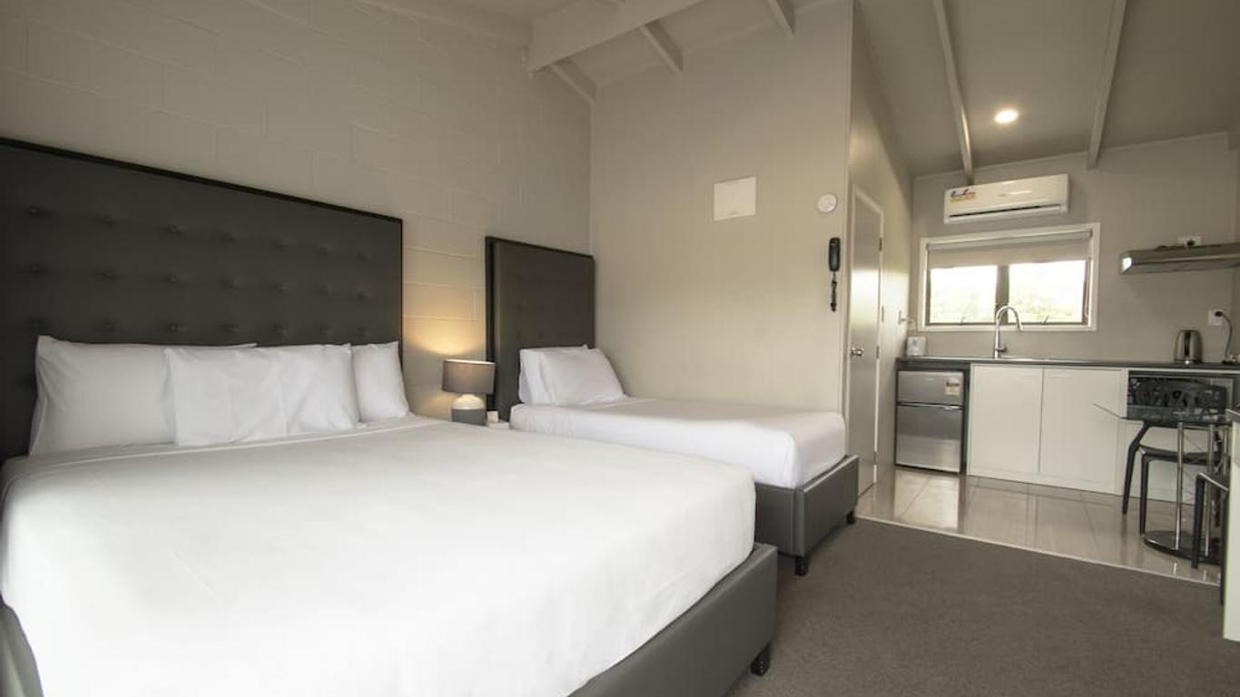 Middlemore Motel