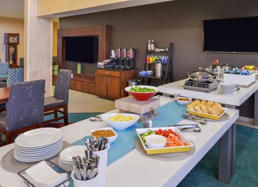 Buffet Photo