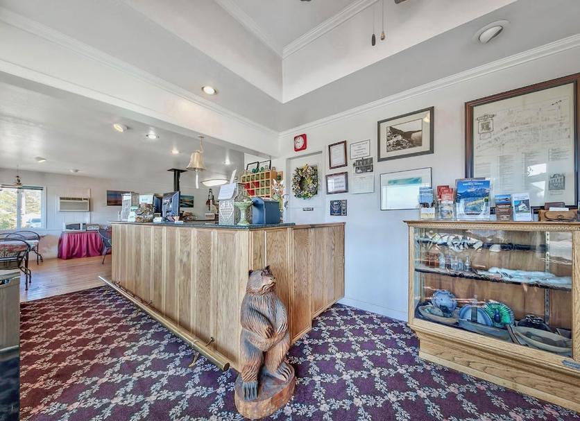 Front desk Photo