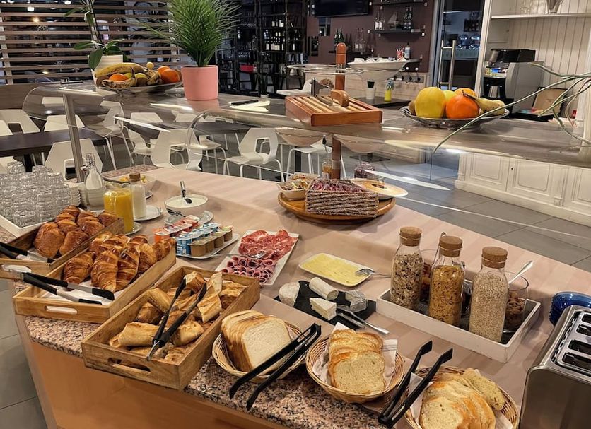 Buffet Photo