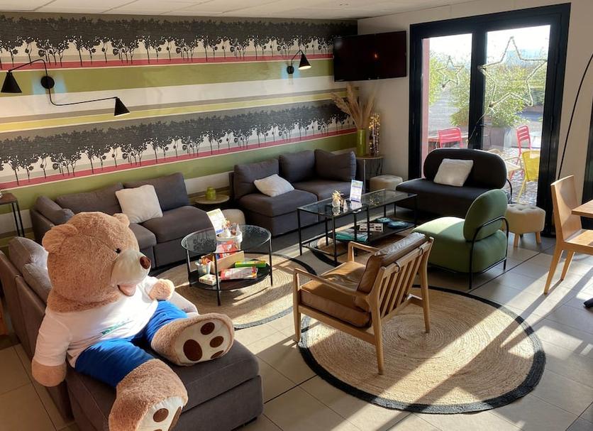 Lounge Photo
