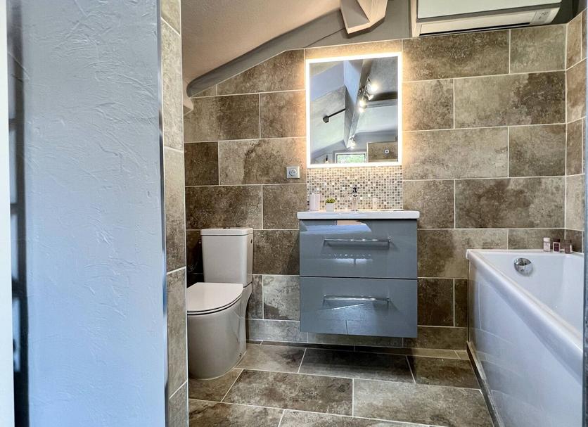 Bathroom Photo