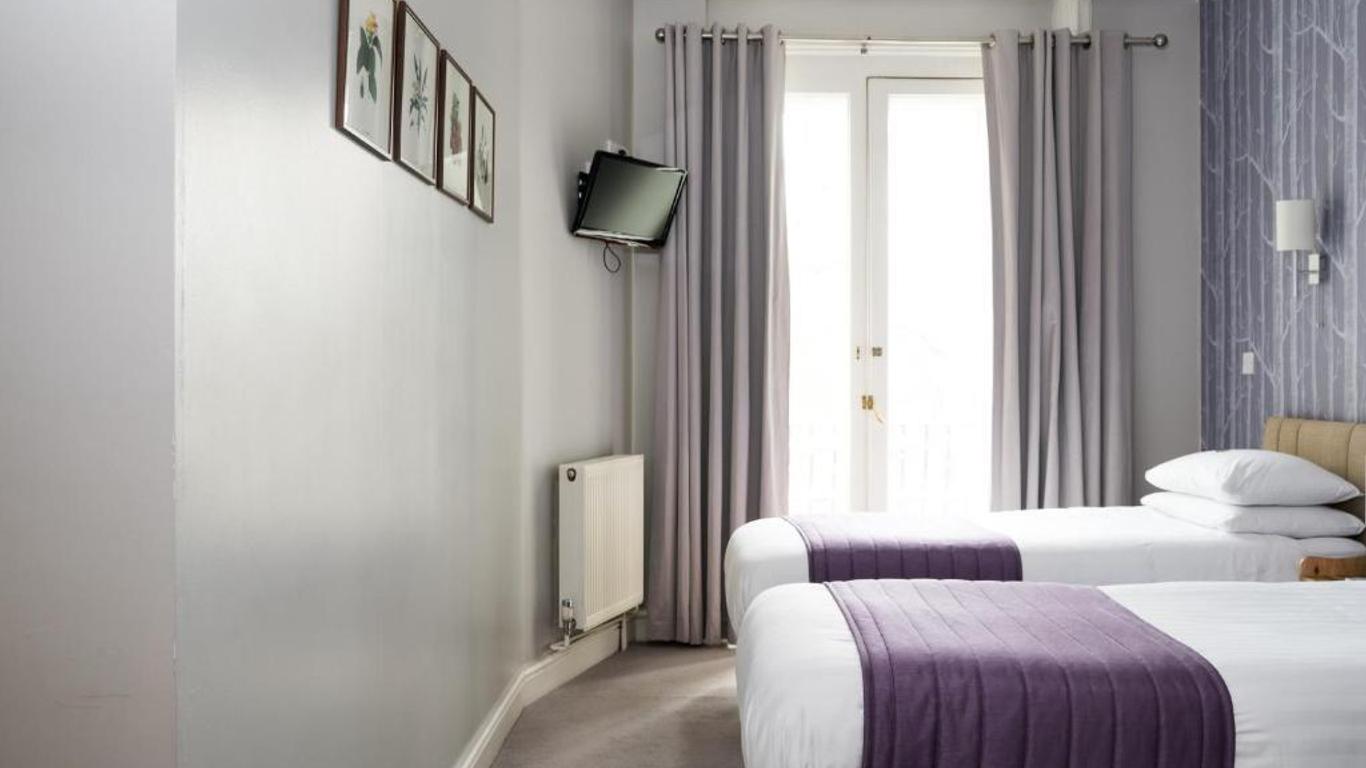 Hotel 63