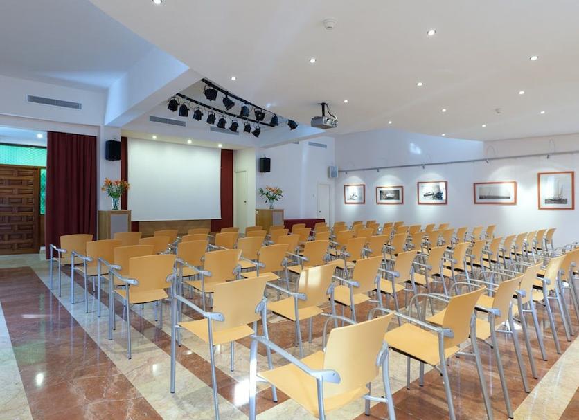 Conference room Photo