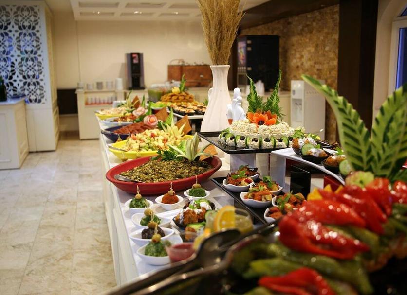 Buffet Photo