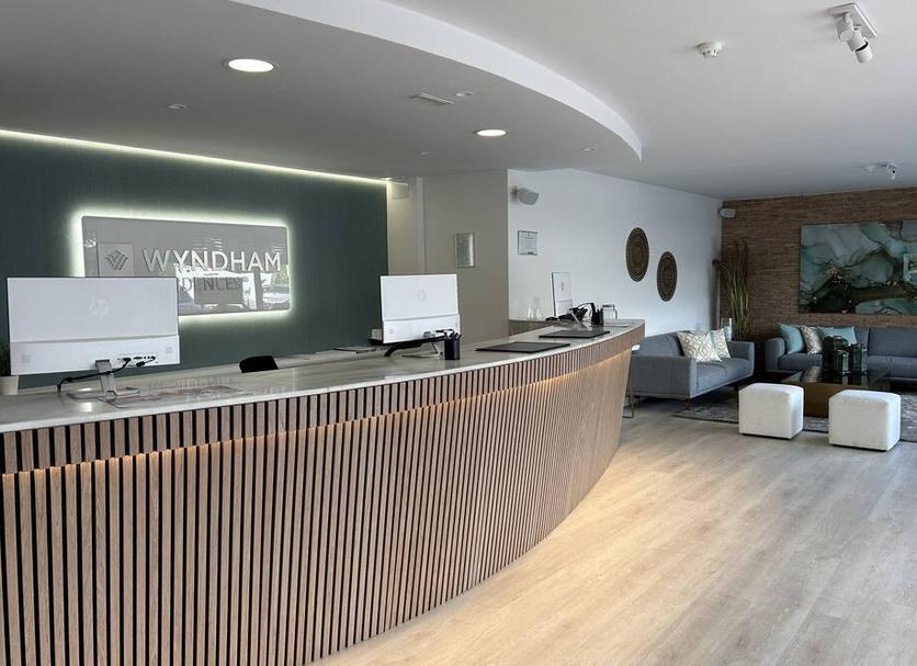 Front desk Photo